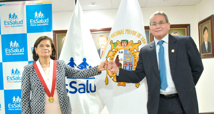 San Marcos y EsSalud firman convenio de cooperación interinstitucional