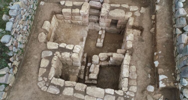 Arqueólogos peruanos hallan un segundo baño del Inca en Huánuco Pampa